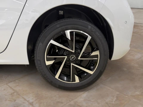 Opel Corsa 1.2T XHL 74kW (100CV) GS