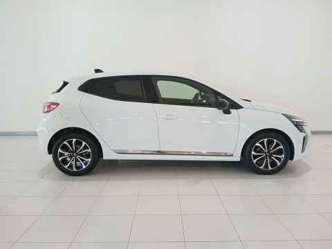 Renault Clio   TCe Techno 67kW