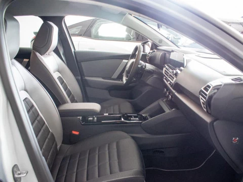 Citroën C4 1.2 HYBRID MHEV 145 EDCS6 COLLECTION 5P