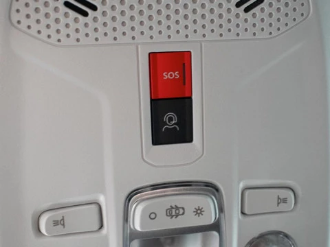 Citroën C4 1.2 HYBRID MHEV 145 EDCS6 COLLECTION 5P