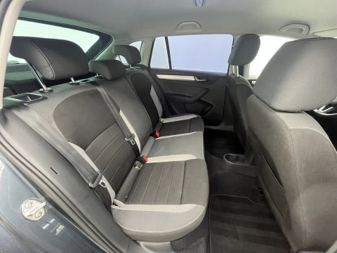 Skoda Rapid 1.0 TSI 70KW (95cv) Like