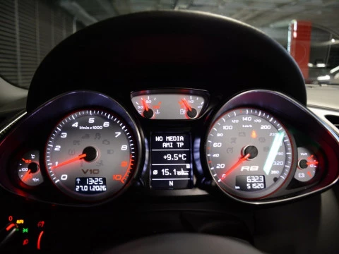 Audi R8 Spyder 5.2 FSI V10 quattro R tronic