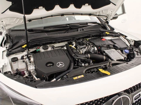 Mercedes-Benz Clase GLA 1.3 GLA 250 E DCT 218 5P