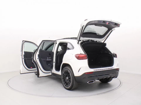 Mercedes-Benz Clase GLA 1.3 GLA 250 E DCT 218 5P