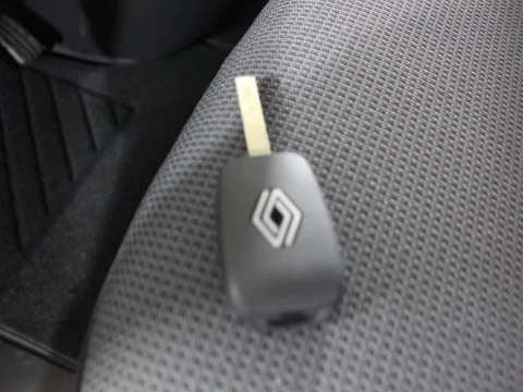 Renault Trafic  Furgon E-Tech L2H1 52kWh