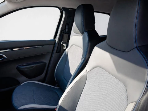 Dacia Spring Comfort Plus Electric 33kW (45CV)