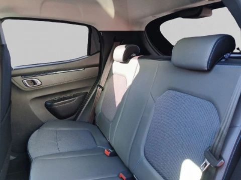 Dacia Spring Comfort Plus Electric 33kW (45CV)