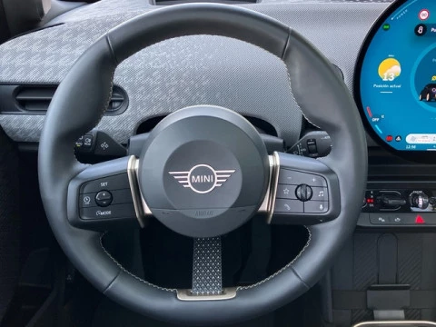 MINI Cabrio Cooper C 115 kW (156 CV)