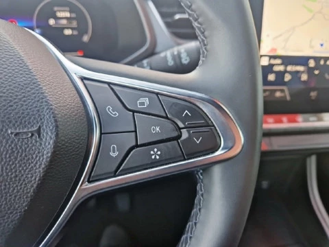 Renault Captur techno Eco-G 100cv (74 kW)