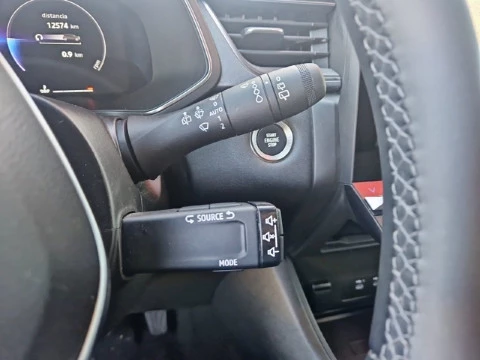 Renault Captur techno Eco-G 100cv (74 kW)