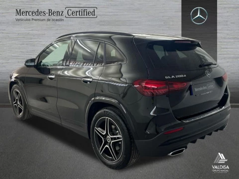 Mercedes-Benz GLA 200 d