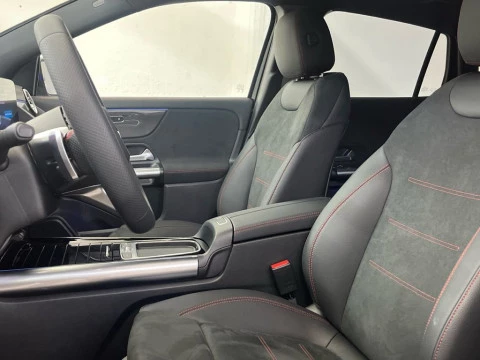 Mercedes-Benz GLA 200 d