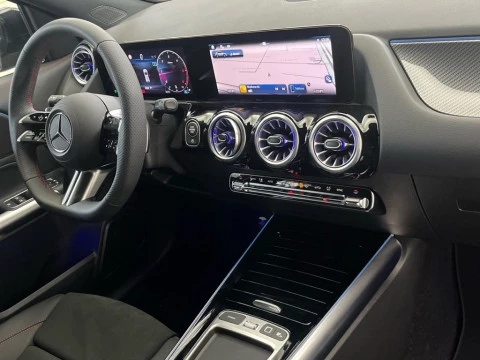 Mercedes-Benz GLA 200 d