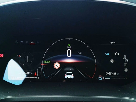 Renault Captur 1.6 E-TECH 117KW TECHNO PLUG IN 5P