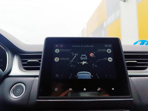 Renault Captur 1.6 E-TECH 117KW TECHNO PLUG IN 5P