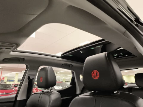 MG ZS 1.0T Luxury 82 kW (111 CV)