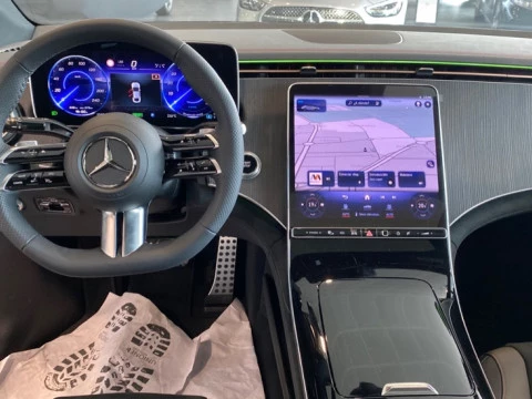 Mercedes-Benz EQE  350