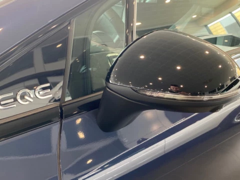 Mercedes-Benz EQE  350