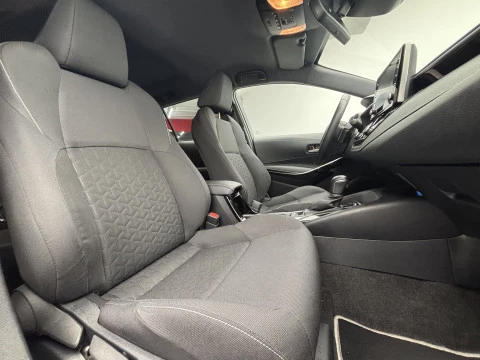 Toyota Corolla 2.0 180H FEEL! E-CVT TOURING SPORT