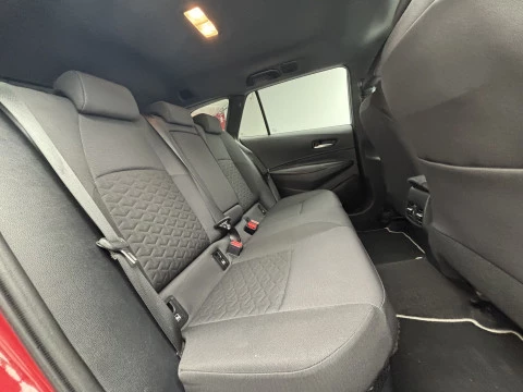 Toyota Corolla 2.0 180H FEEL! E-CVT TOURING SPORT