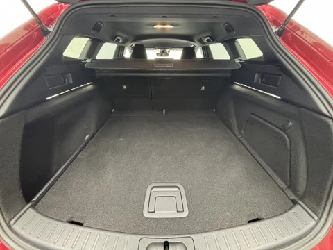 Toyota Corolla 2.0 180H FEEL! E-CVT TOURING SPORT