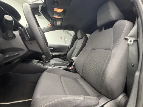 Toyota Corolla 2.0 180H FEEL! E-CVT TOURING SPORT