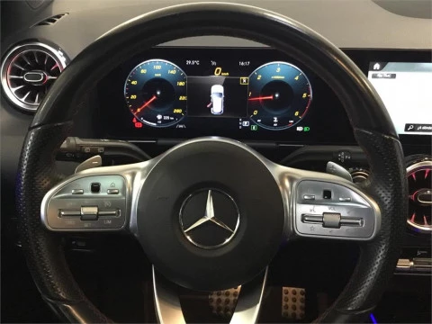 Mercedes-Benz GLA 200 D