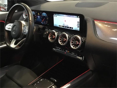 Mercedes-Benz GLA 200 D