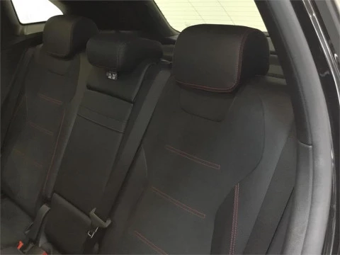 Mercedes-Benz GLA 200 D