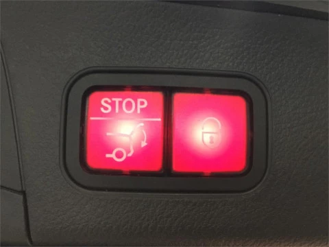 Mercedes-Benz GLA 200 D