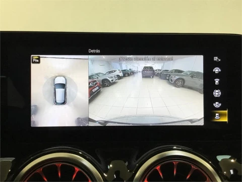 Mercedes-Benz GLA 200 D