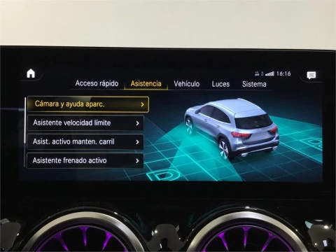 Mercedes-Benz GLA 200 D