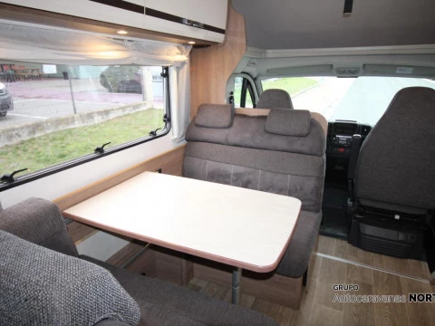 DETHLEFFS TREND A 5887 DETHLEFFS TREND A5887