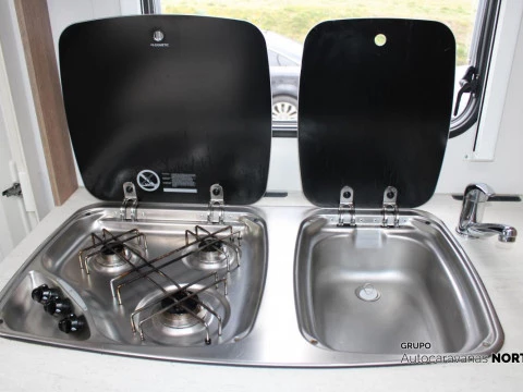 DETHLEFFS TREND A 5887 DETHLEFFS TREND A5887