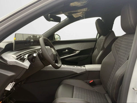 Peugeot 5008 Hybrid 1.2 107KW Allure eDCS6