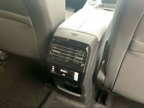 Peugeot 5008 Hybrid 1.2 107KW Allure eDCS6