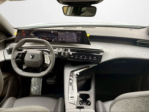 Peugeot 5008 Hybrid 1.2 107KW Allure eDCS6