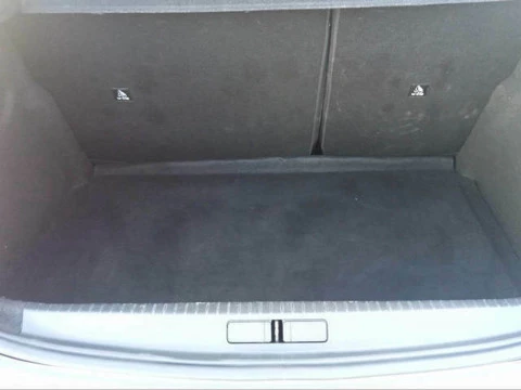 Peugeot 208 PureTech 100 Active 75 kW (100 CV)