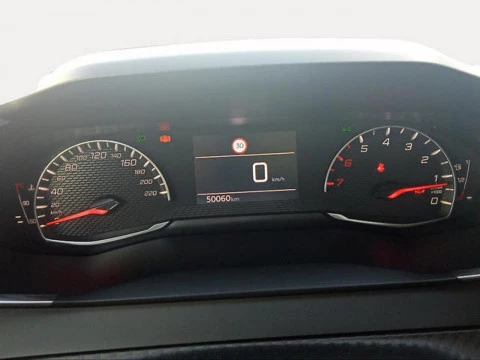 Peugeot 208 PureTech 100 Active 75 kW (100 CV)