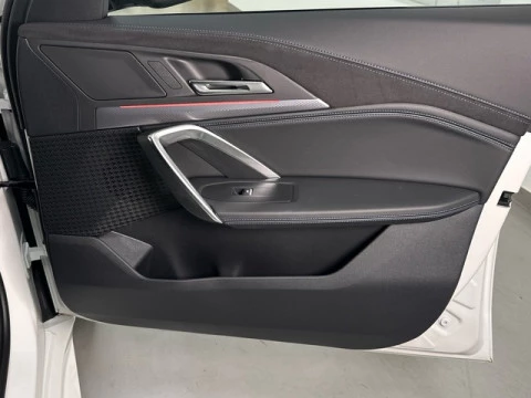 BMW iX2 eDrive20 150 kW (204 CV)