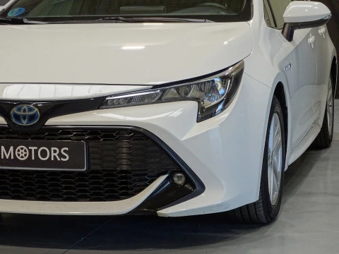 Toyota Corolla 1.8 125H ACTIVE TECH E-CVT
