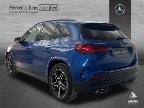 Mercedes-Benz GLA 200 d