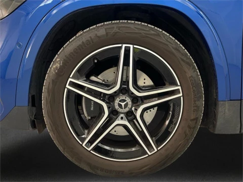 Mercedes-Benz GLA 200 d