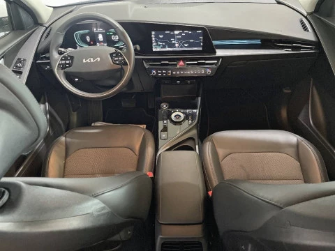 Kia Niro 1.6 GDi HEV 104kW (141CV) Drive