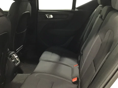 Volvo XC40 Recharge Eléctrico Core Auto