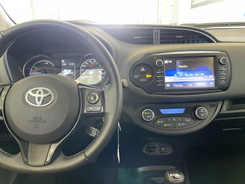 Toyota Yaris 1.5 100H Active