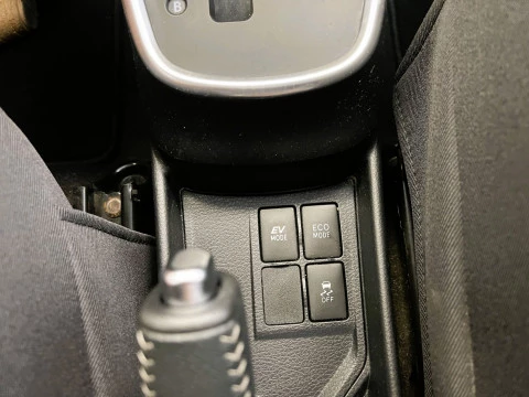 Toyota Yaris 1.5 100H Active