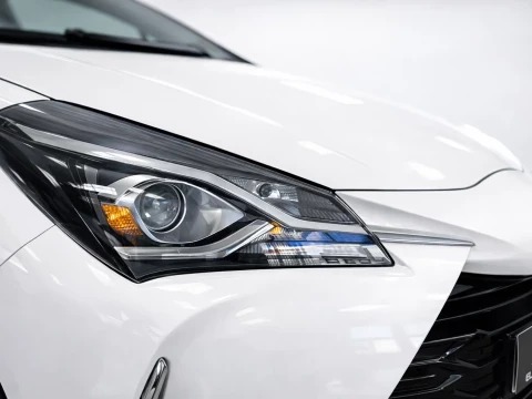 Toyota Yaris 1.5 100H Active