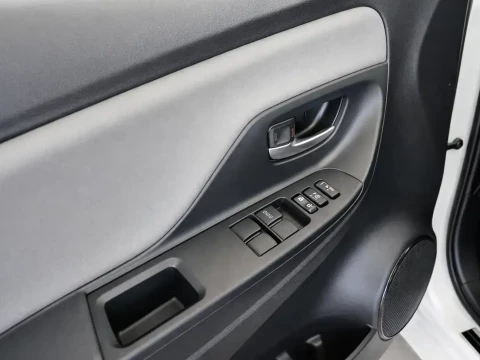 Toyota Yaris 1.5 100H Active