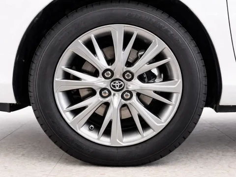 Toyota Yaris 1.5 100H Active